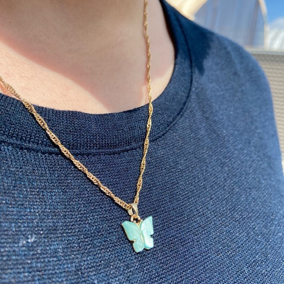 Butterfly necklace - Picture 1 of 1